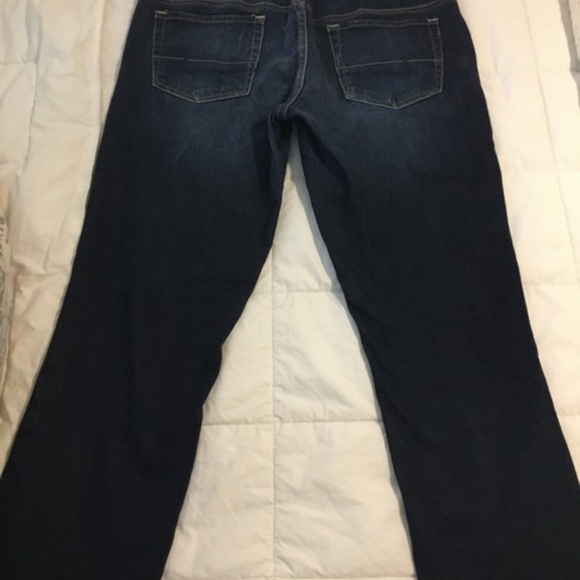 American Eagle Artist Jeans - Picture 2 of 3